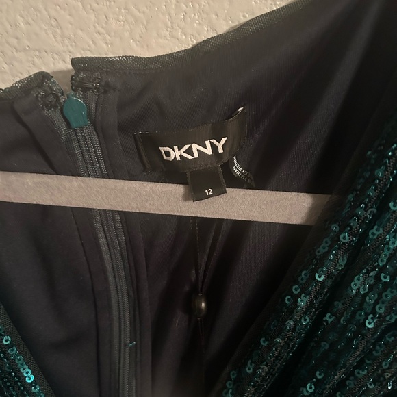 NWT sequin wrap dress - Picture 2 of 2